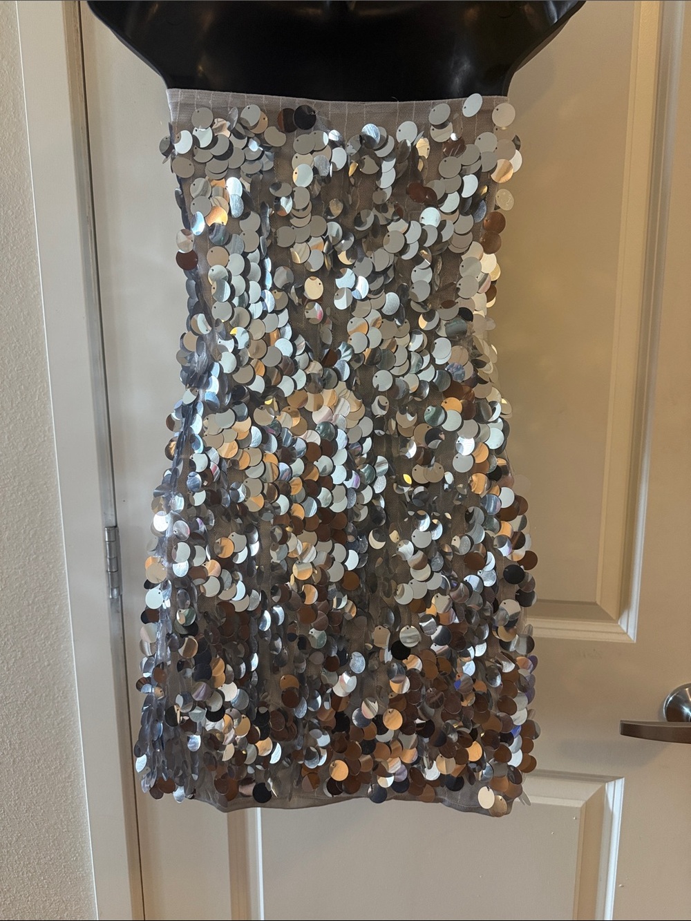 EUC 12th Tribe Silver Sequin Pippa Disco Strapless Mini Dress Size Large - Picture 9 of 14